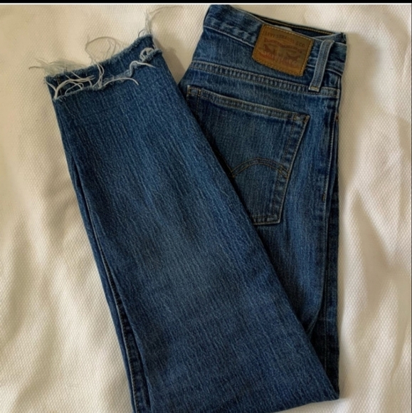 LEVIS high waist, medium wash- White oak denim size 28 - Picture 2 of 6